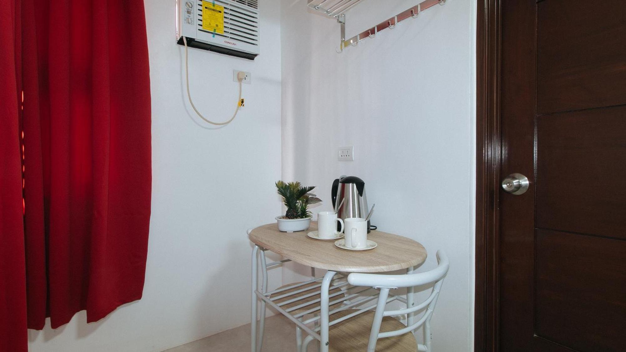 Reddoorz Near Ust Sampaloc Manila酒店 外观 照片
