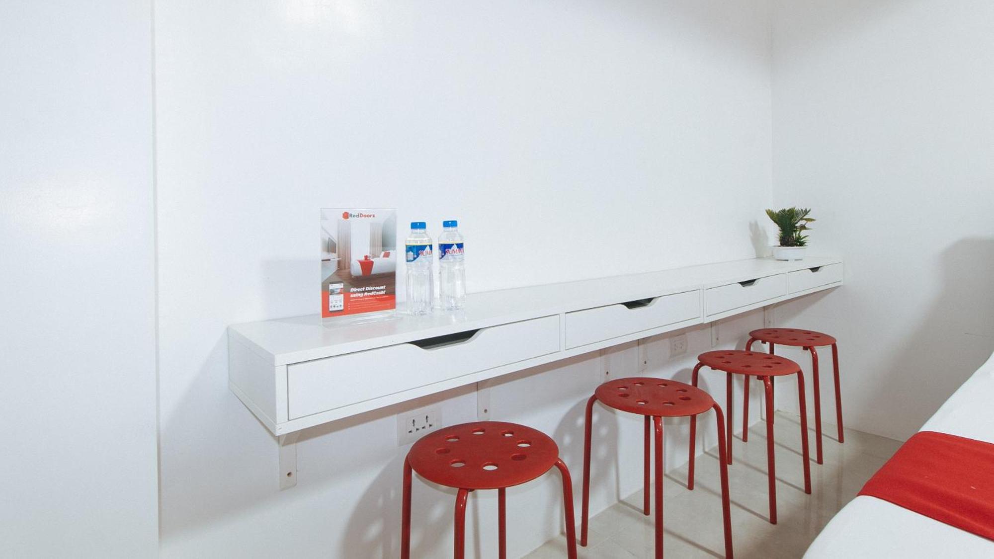 Reddoorz Near Ust Sampaloc Manila酒店 外观 照片