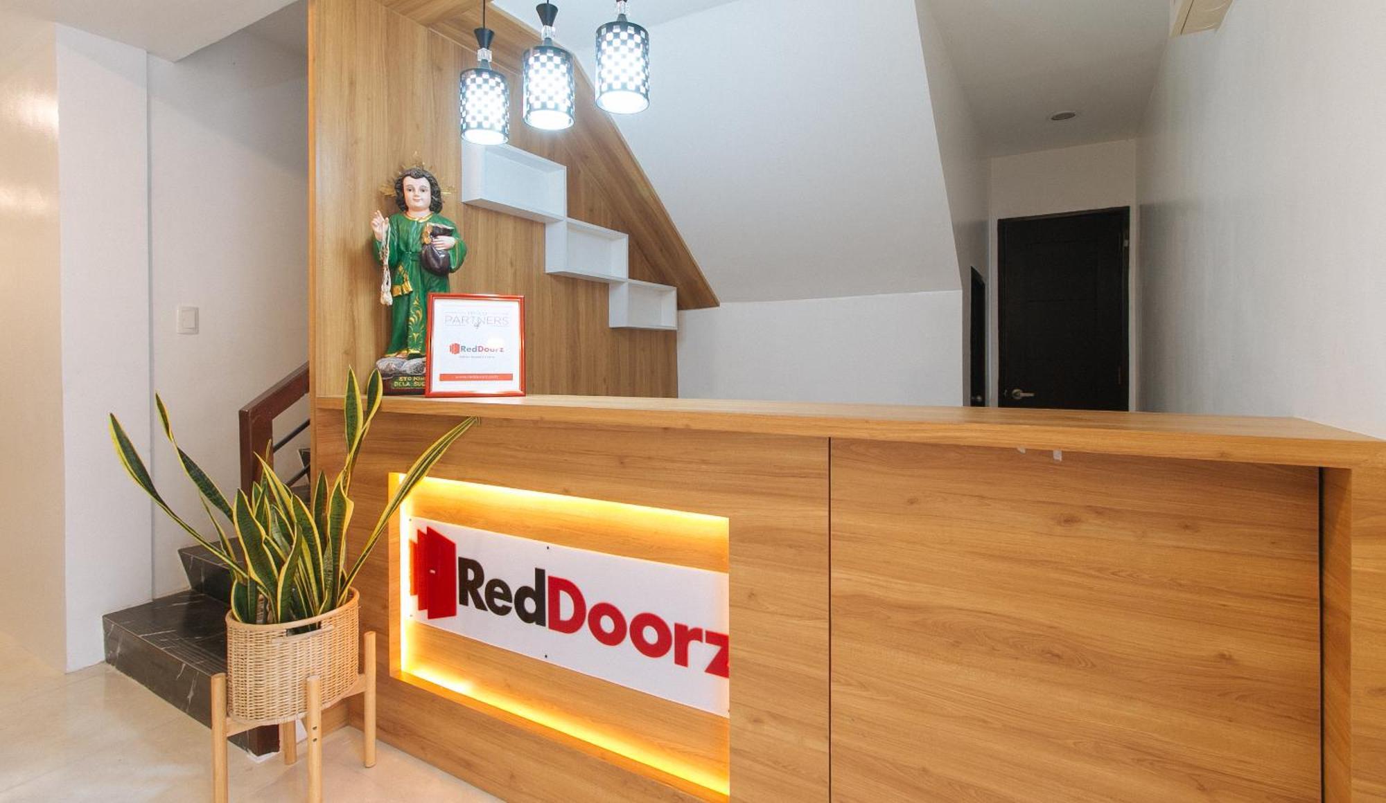 Reddoorz Near Ust Sampaloc Manila酒店 外观 照片