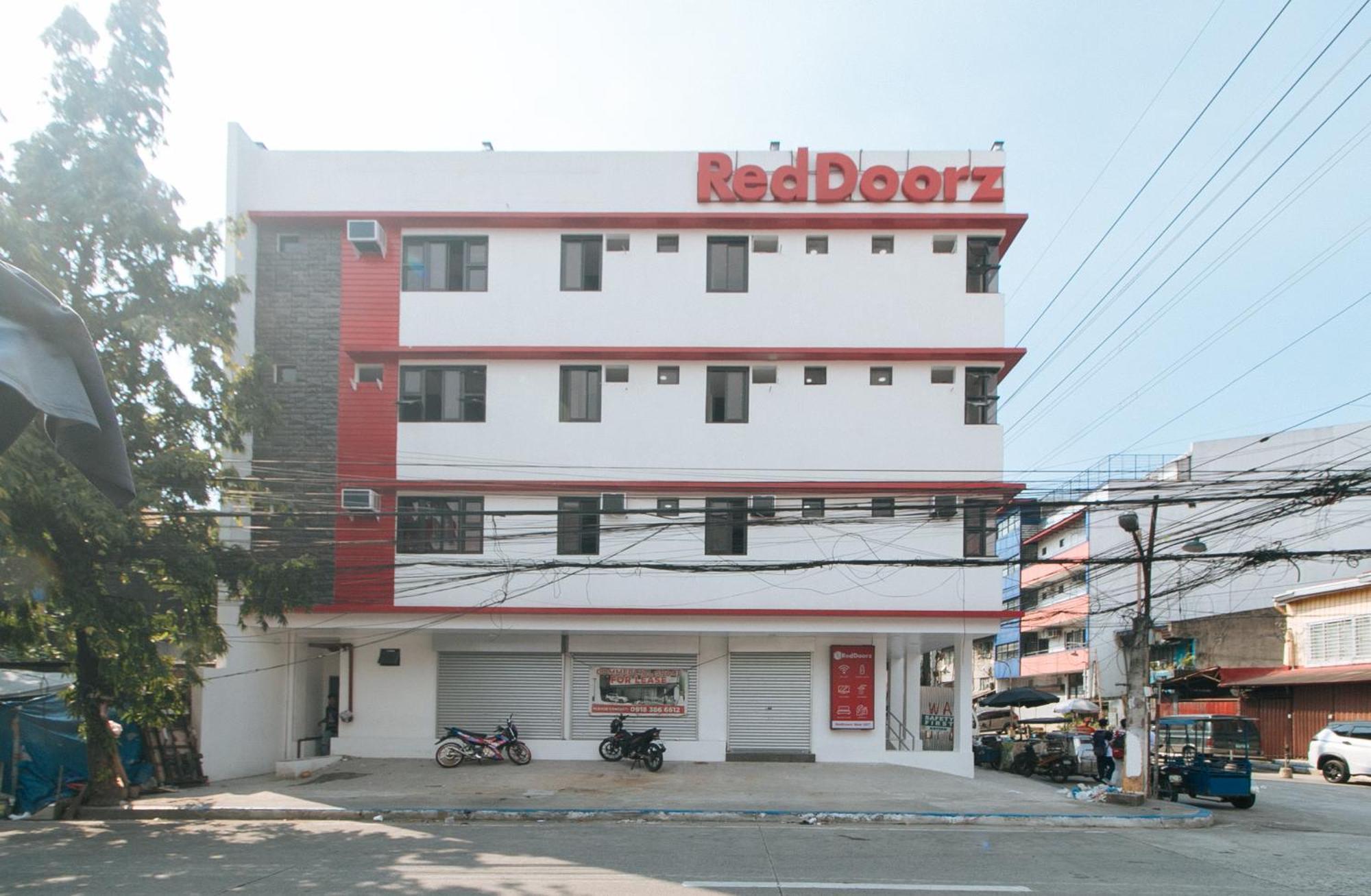 Reddoorz Near Ust Sampaloc Manila酒店 外观 照片